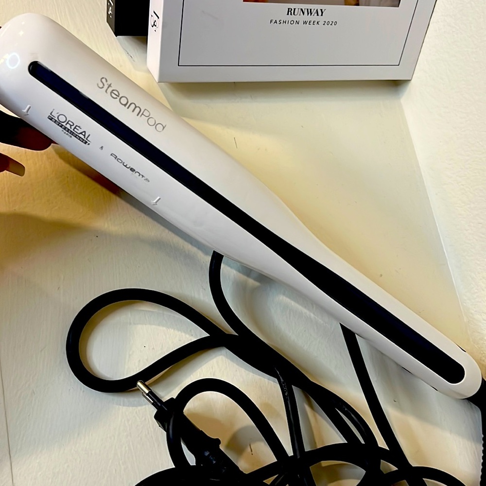 NEW L’oreal Professionnel | Steampod 3.0 Steam Hair Straightener & Styling Tool